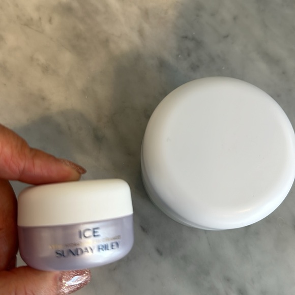 Sunday Riley Ice Moisturizer - Picture 4 of 4